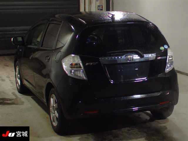 2013 HONDA FIT